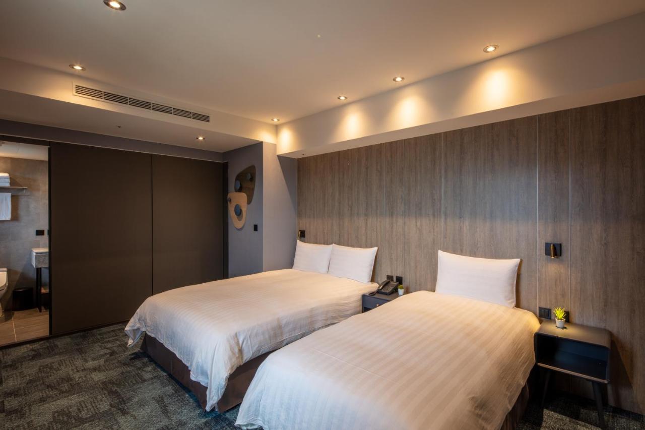 Roaders Plus Hotel - Taipei Station Luaran gambar