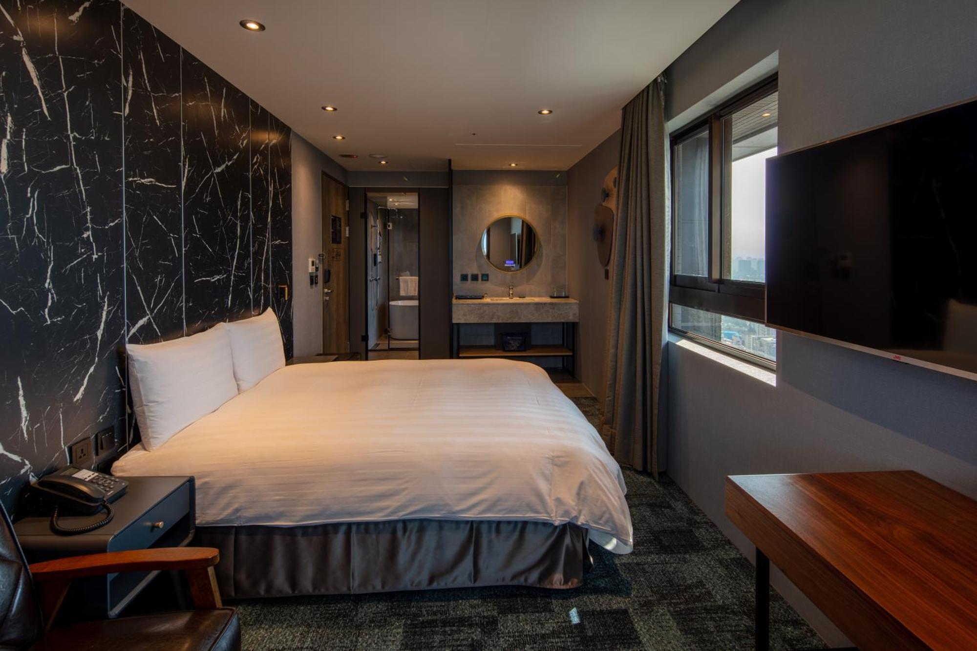 Roaders Plus Hotel - Taipei Station Bilik gambar
