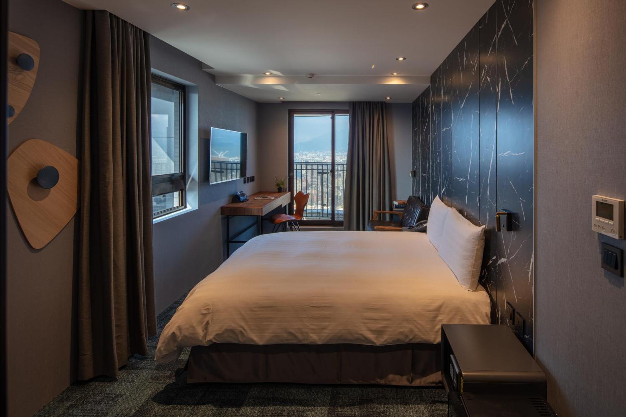 Roaders Plus Hotel - Taipei Station Bilik gambar