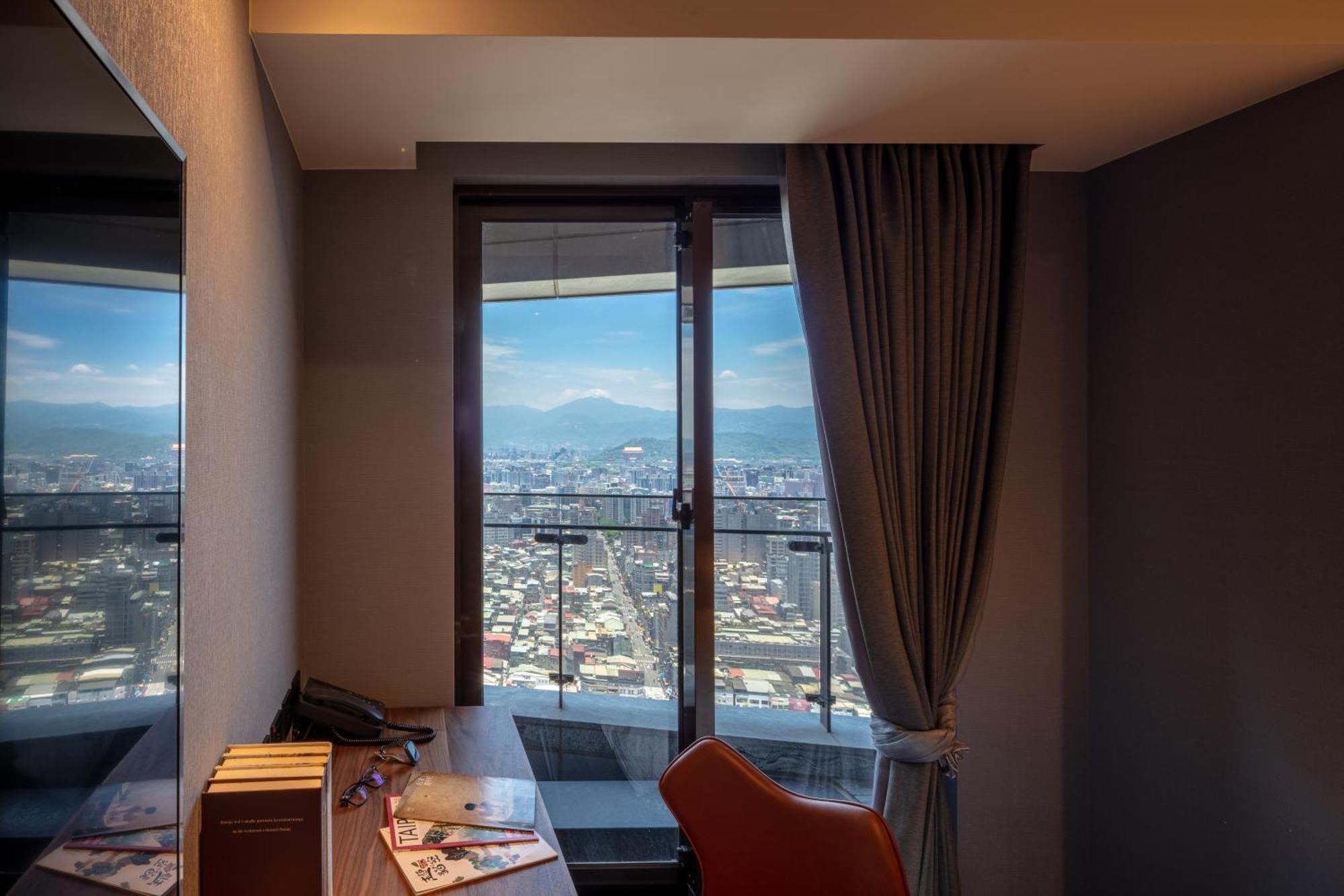 Roaders Plus Hotel - Taipei Station Bilik gambar