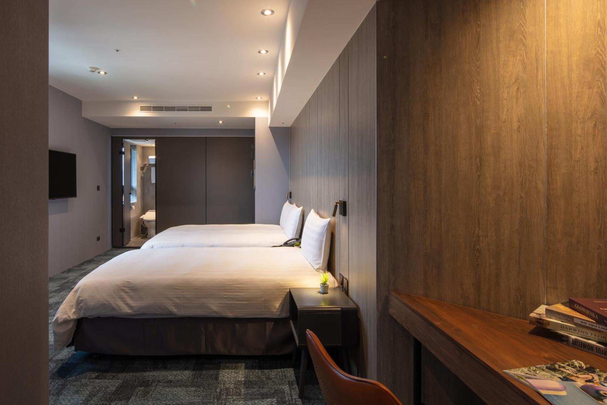 Roaders Plus Hotel - Taipei Station Bilik gambar